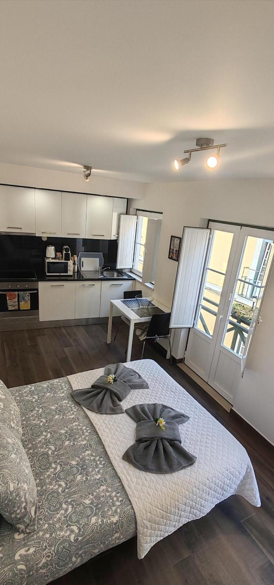 Of The Panteao, 2nd Floor Apartment