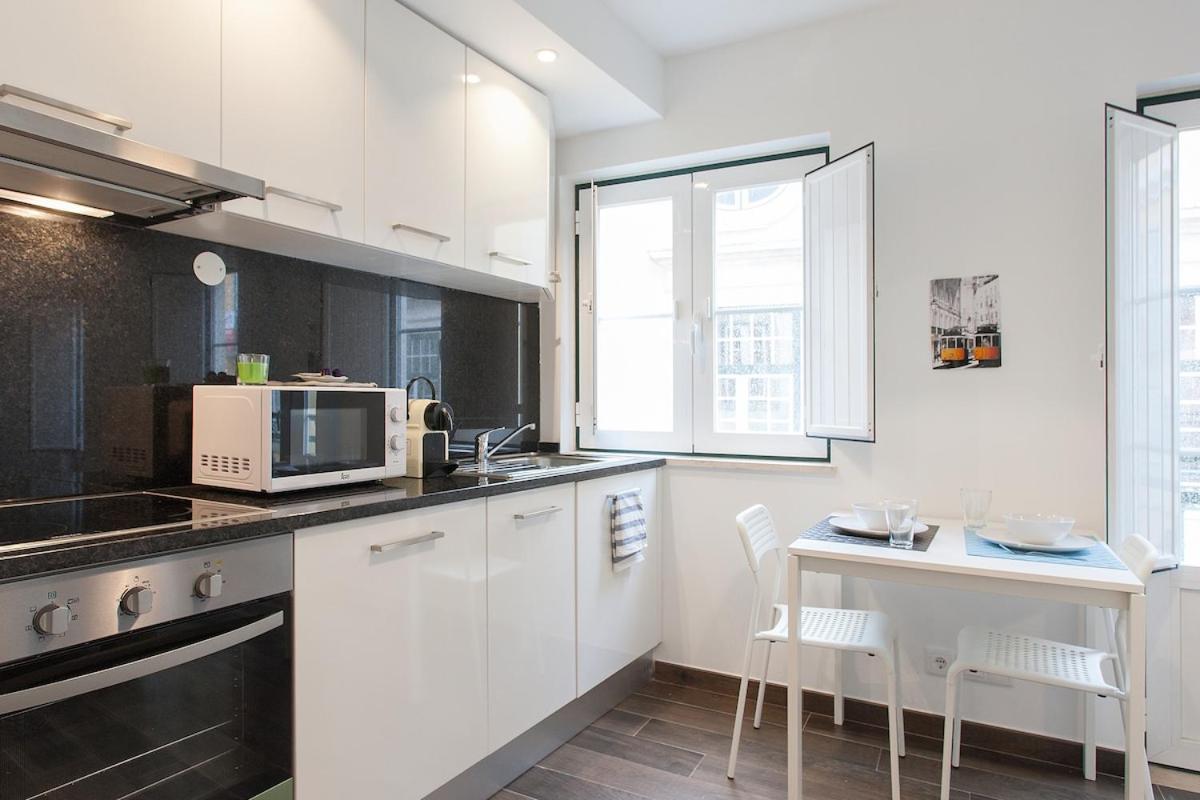 Of The Panteao, 2nd Floor Apartment Lissabon
